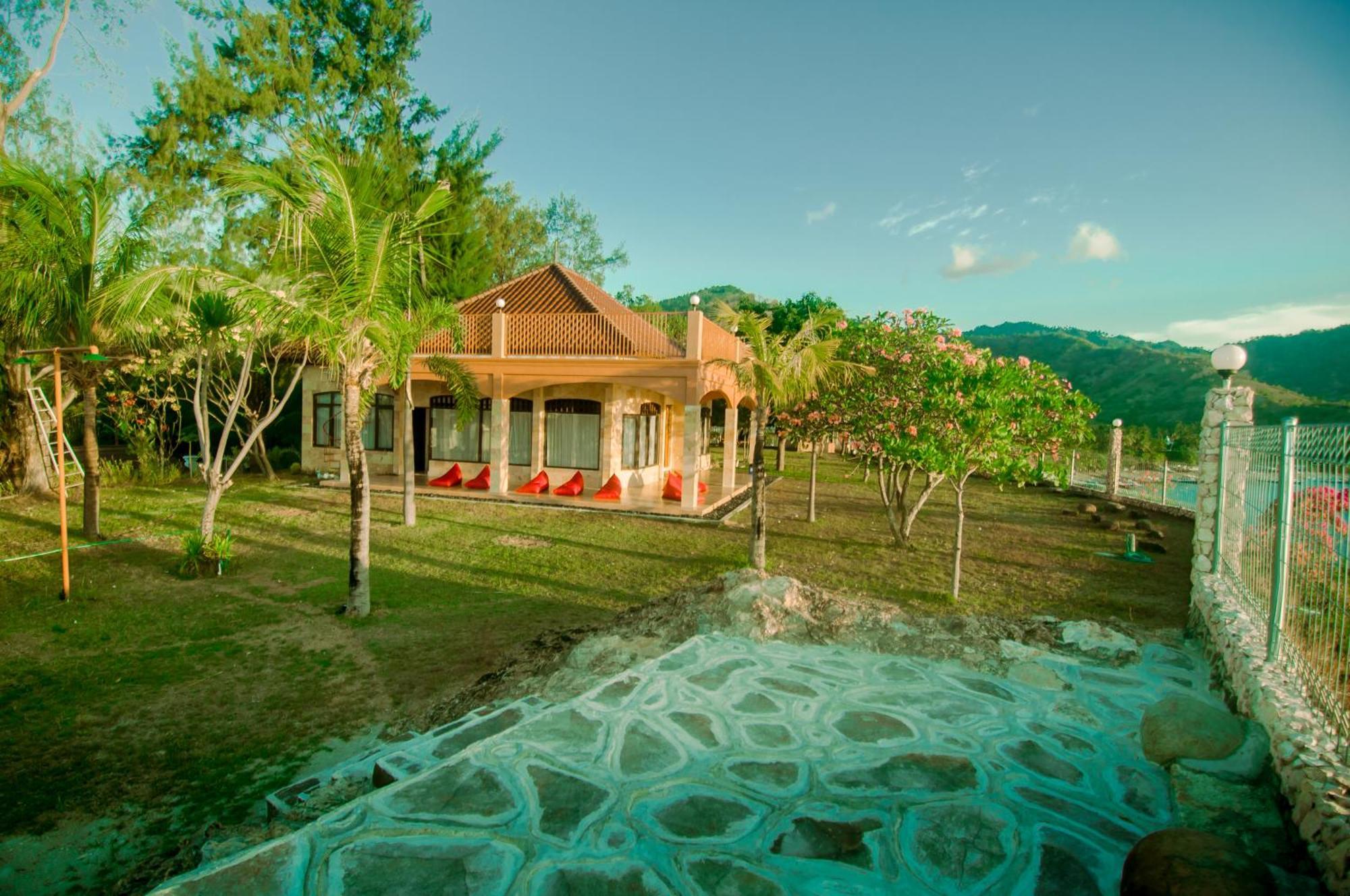 Gili View By Maza Villa Teluknarat Eksteriør billede